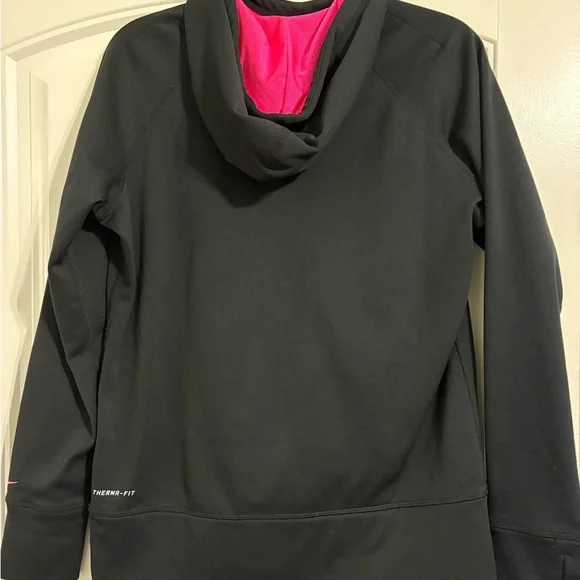 Nike Therma-FIT Women's Pullover - Picture 3 of 3